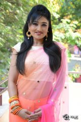 Ramya Sri Interview About O Malli